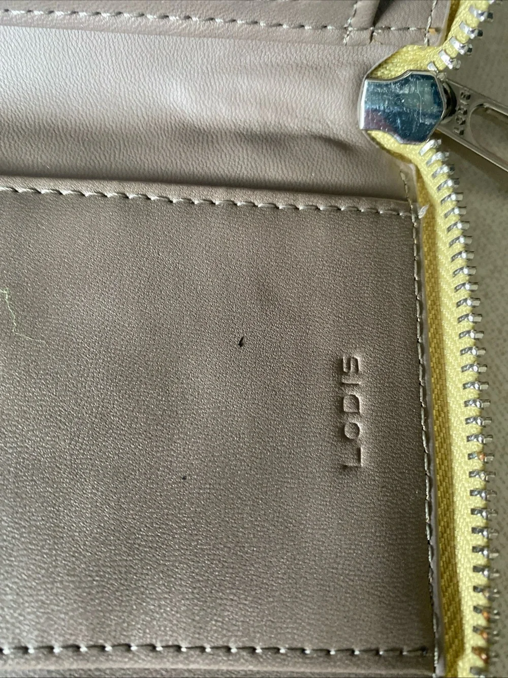 Lodi’s RFID Protection Gold Leather Zip Around Wallet  Vintage